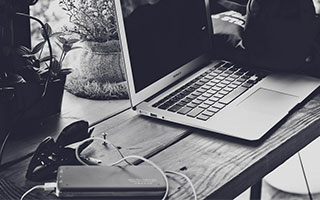 欧联杯英超回声：大卫·席尔瓦返曼市 热刺抽好签